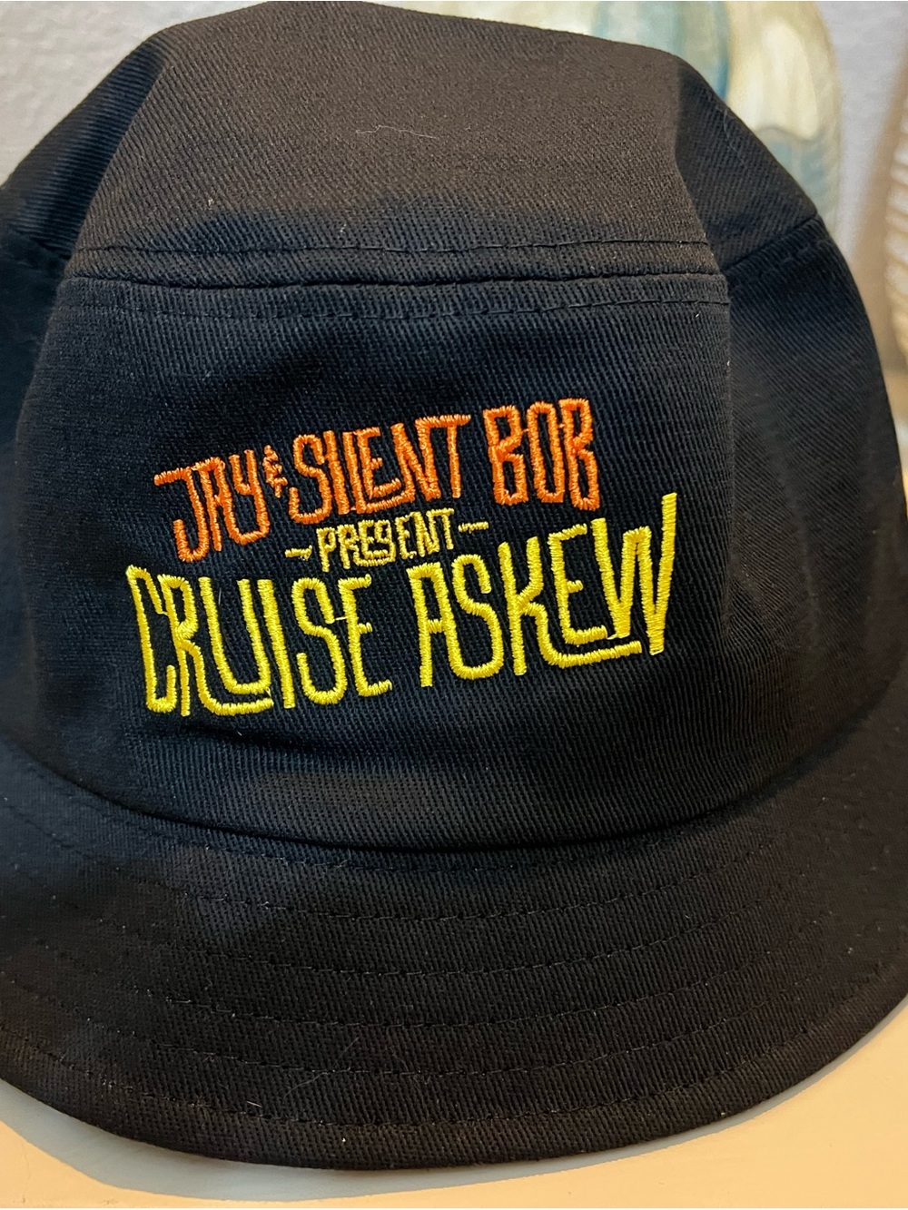 Jay & Silent Bob "Bruise Askew" Black Embroidered Bucket Hat